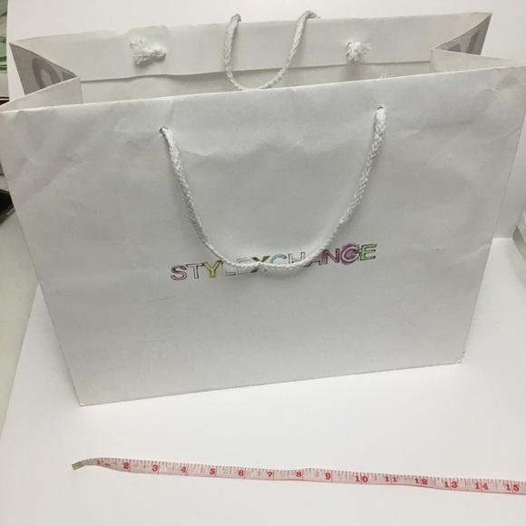 FWP STYLE XCHANGE Paper Shopping Bag - Picture 1 of 4